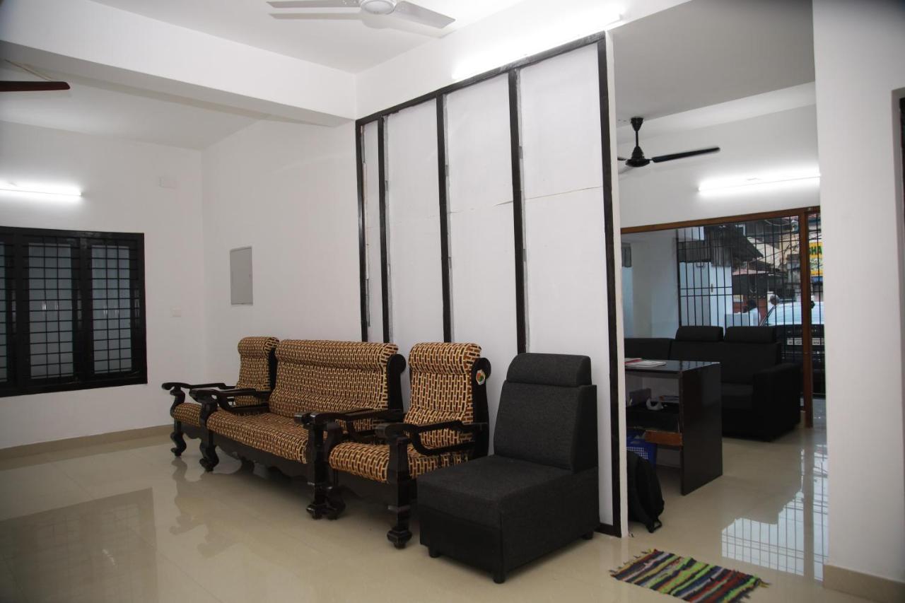 Meghna Residency Ξενοδοχείο Thiruvananthapuram Εξωτερικό φωτογραφία