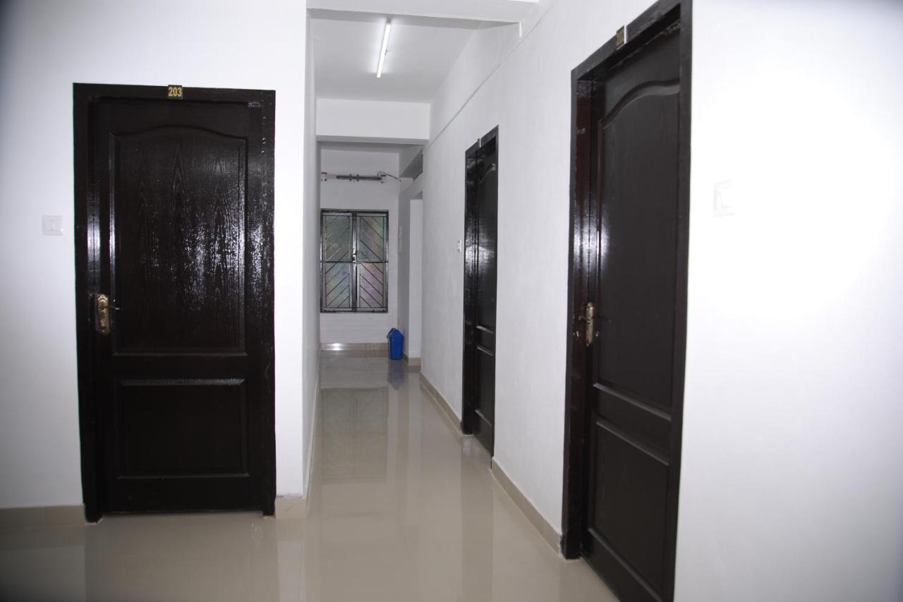 Meghna Residency Ξενοδοχείο Thiruvananthapuram Εξωτερικό φωτογραφία