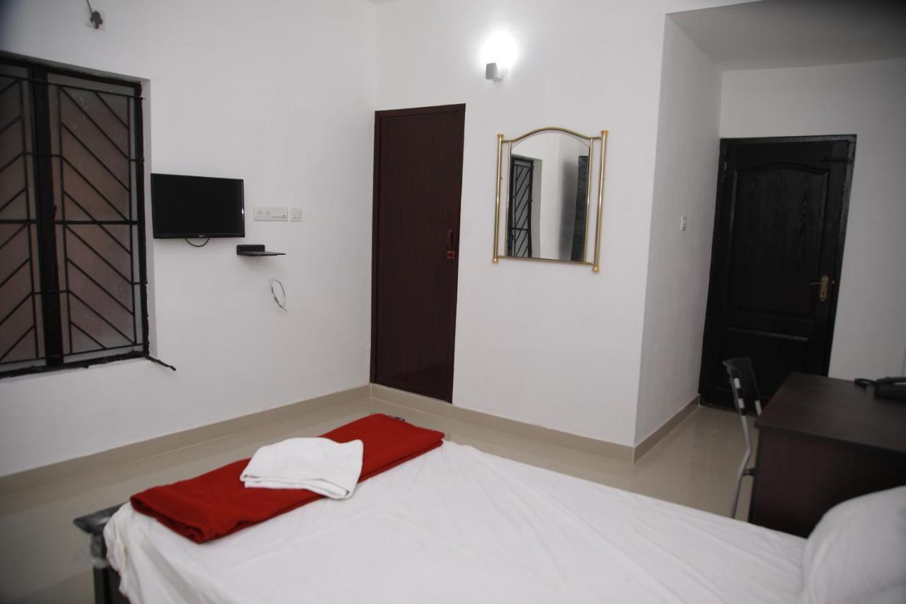 Meghna Residency Ξενοδοχείο Thiruvananthapuram Εξωτερικό φωτογραφία