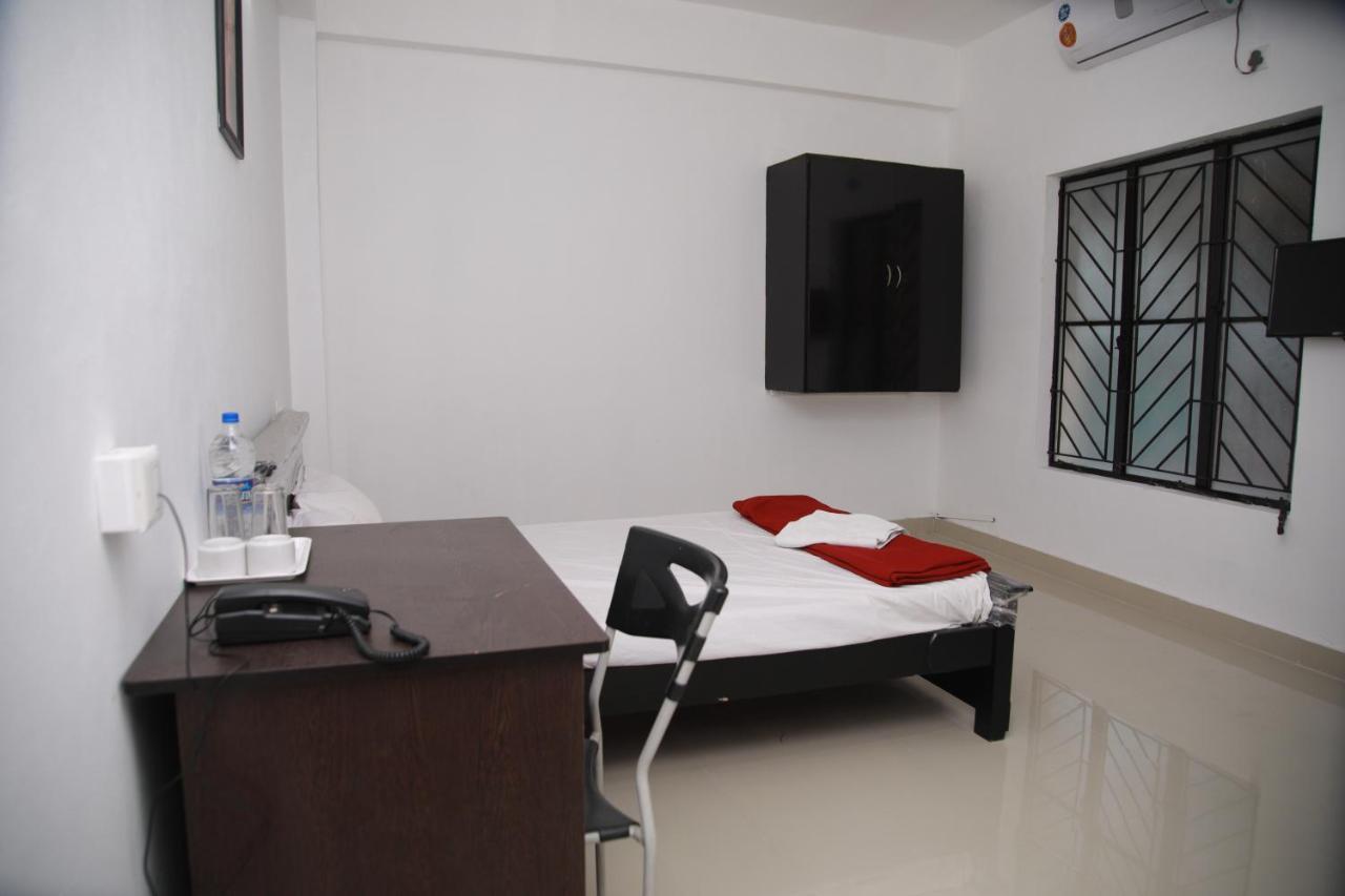 Meghna Residency Ξενοδοχείο Thiruvananthapuram Εξωτερικό φωτογραφία