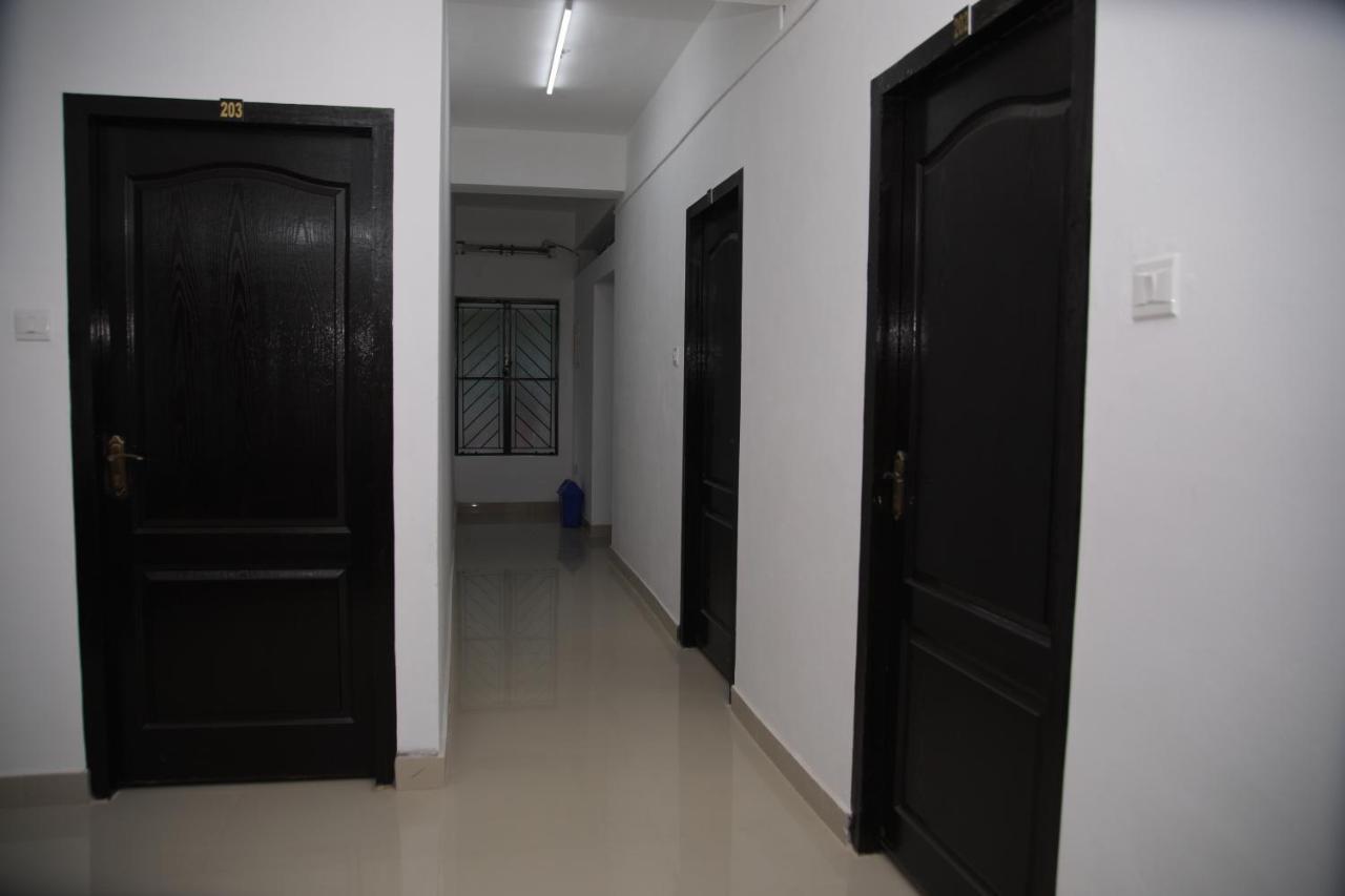 Meghna Residency Ξενοδοχείο Thiruvananthapuram Εξωτερικό φωτογραφία
