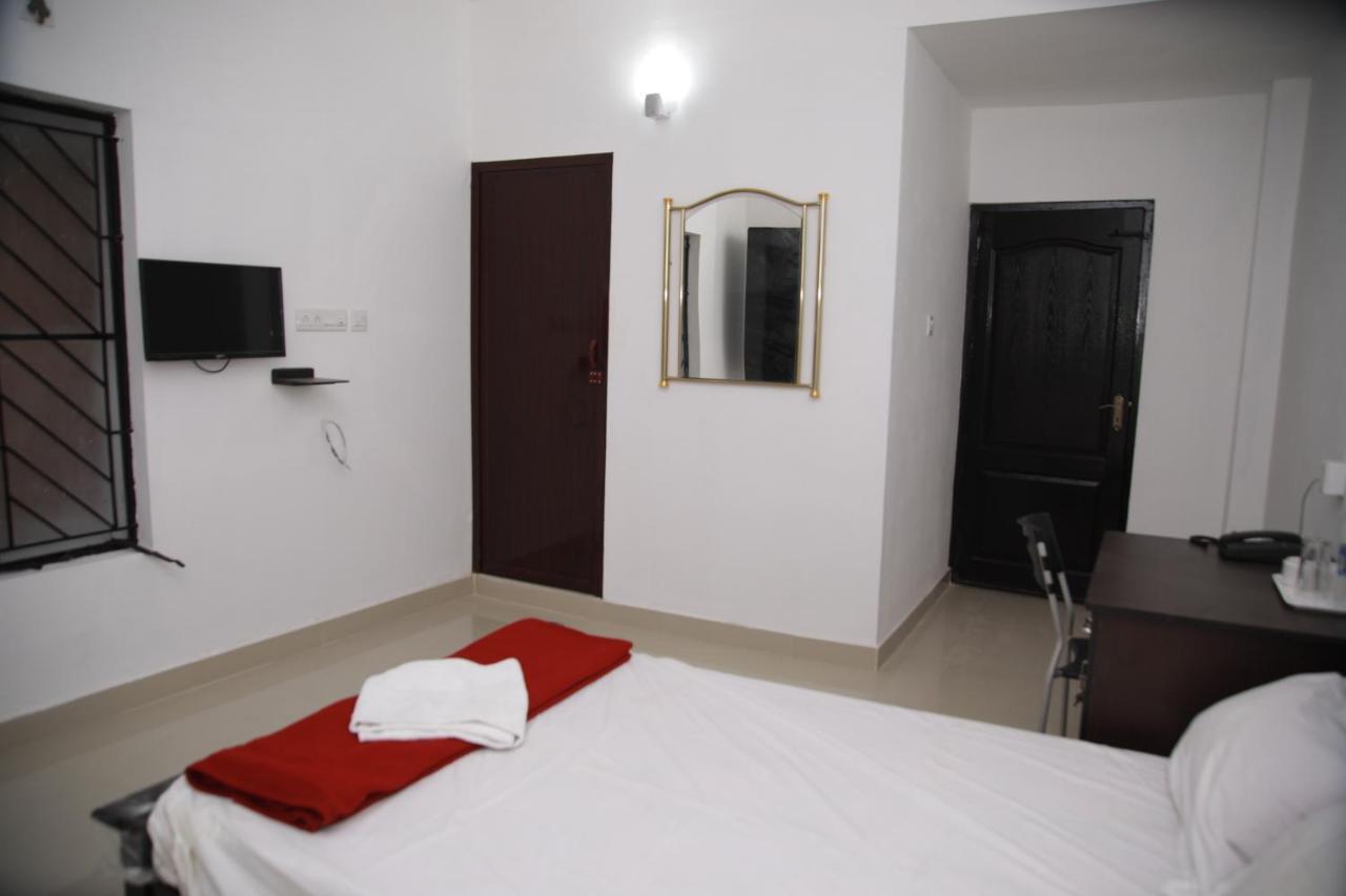 Meghna Residency Ξενοδοχείο Thiruvananthapuram Εξωτερικό φωτογραφία