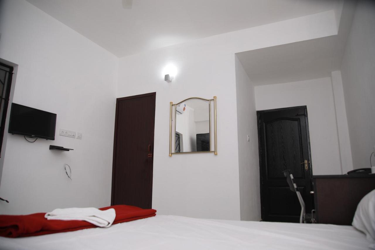Meghna Residency Ξενοδοχείο Thiruvananthapuram Εξωτερικό φωτογραφία