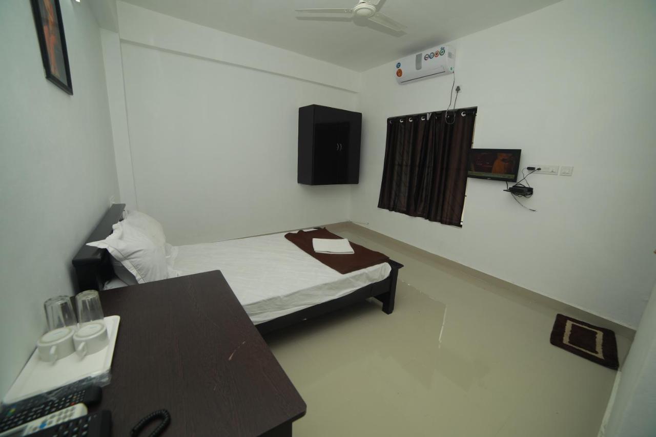 Meghna Residency Ξενοδοχείο Thiruvananthapuram Εξωτερικό φωτογραφία