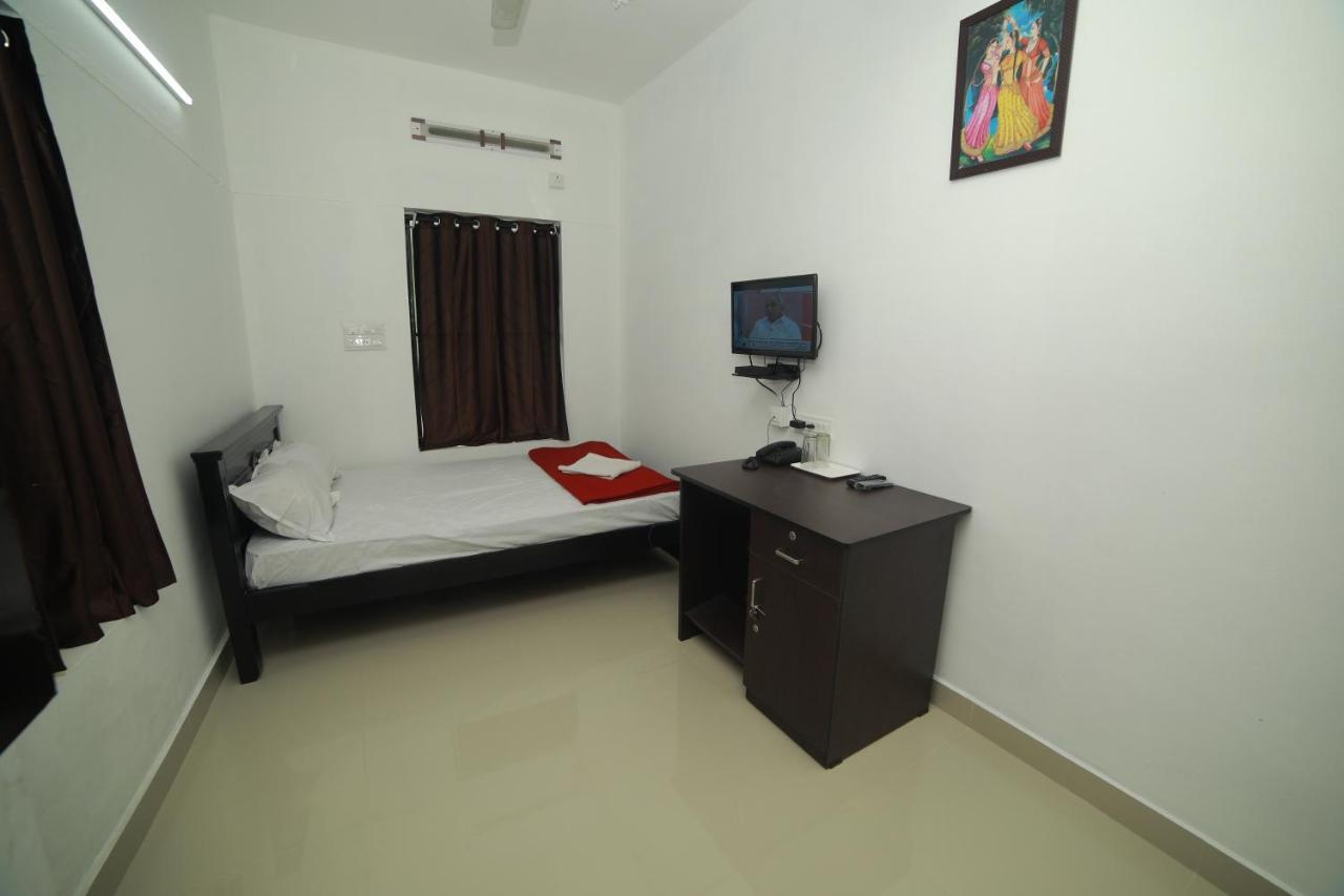 Meghna Residency Ξενοδοχείο Thiruvananthapuram Εξωτερικό φωτογραφία
