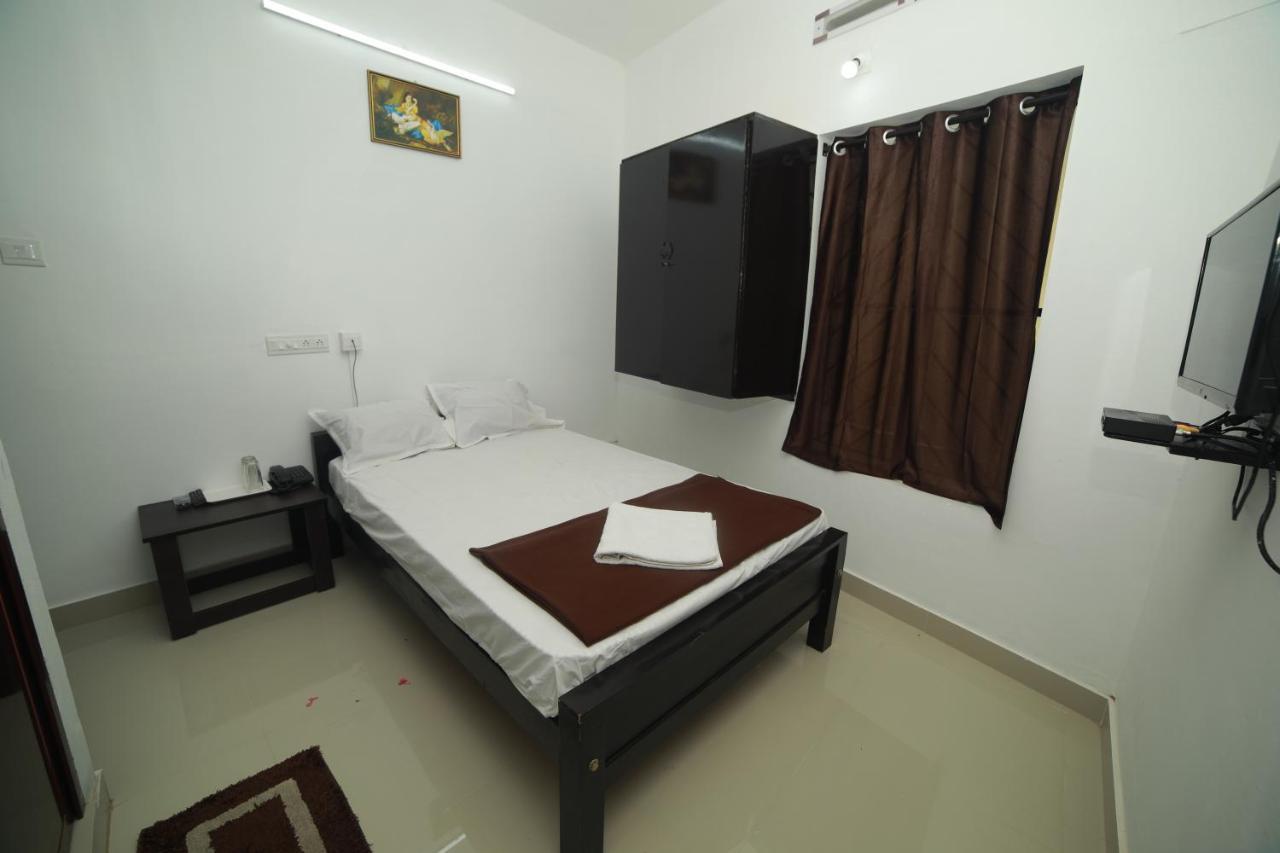 Meghna Residency Ξενοδοχείο Thiruvananthapuram Εξωτερικό φωτογραφία