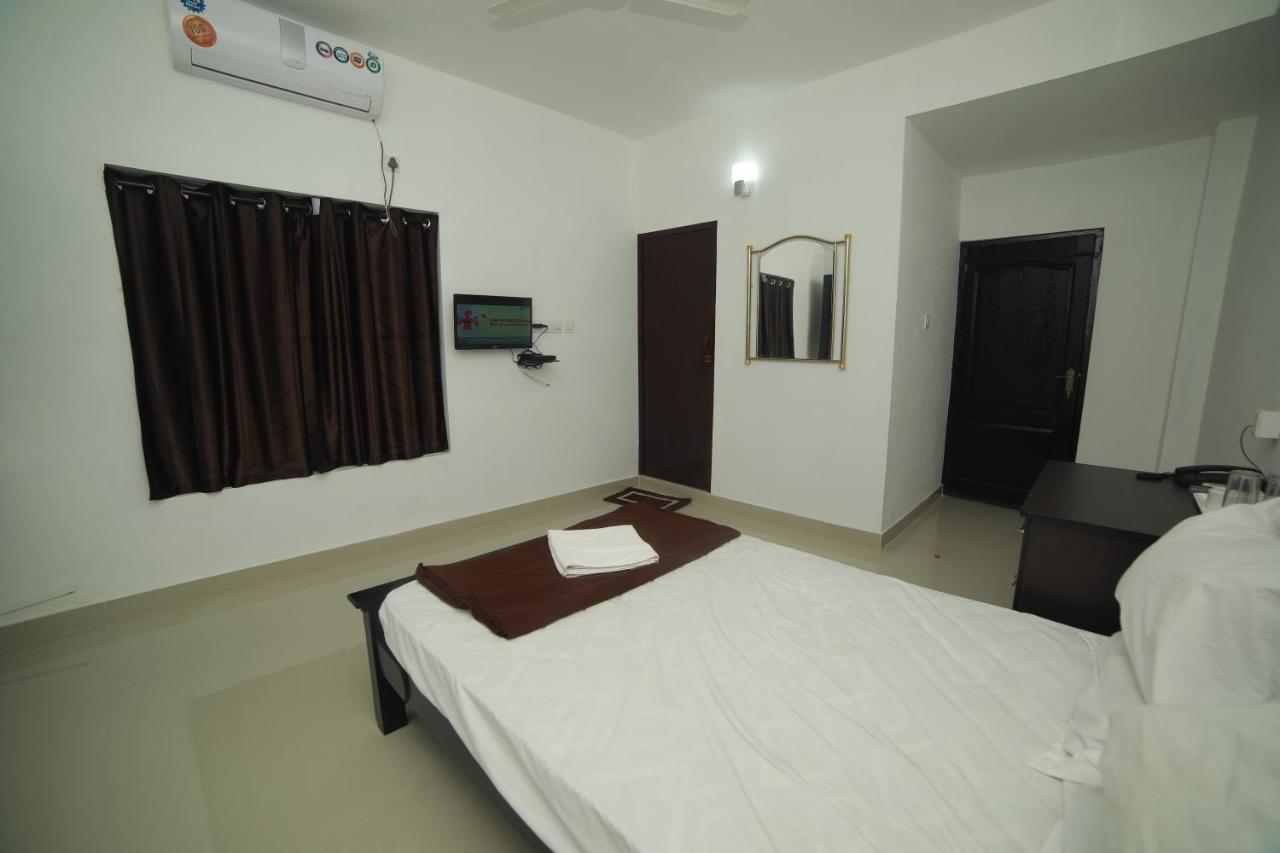 Meghna Residency Ξενοδοχείο Thiruvananthapuram Εξωτερικό φωτογραφία