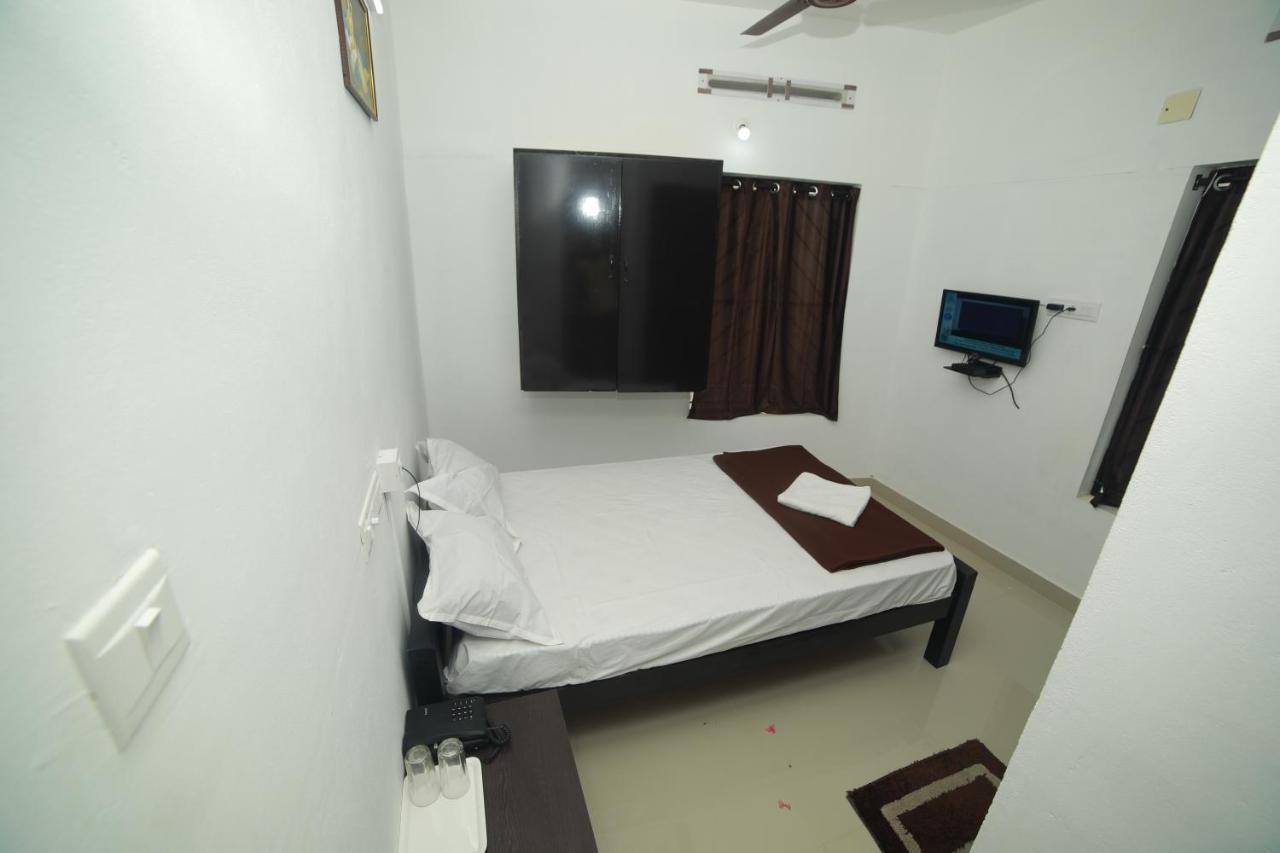 Meghna Residency Ξενοδοχείο Thiruvananthapuram Εξωτερικό φωτογραφία