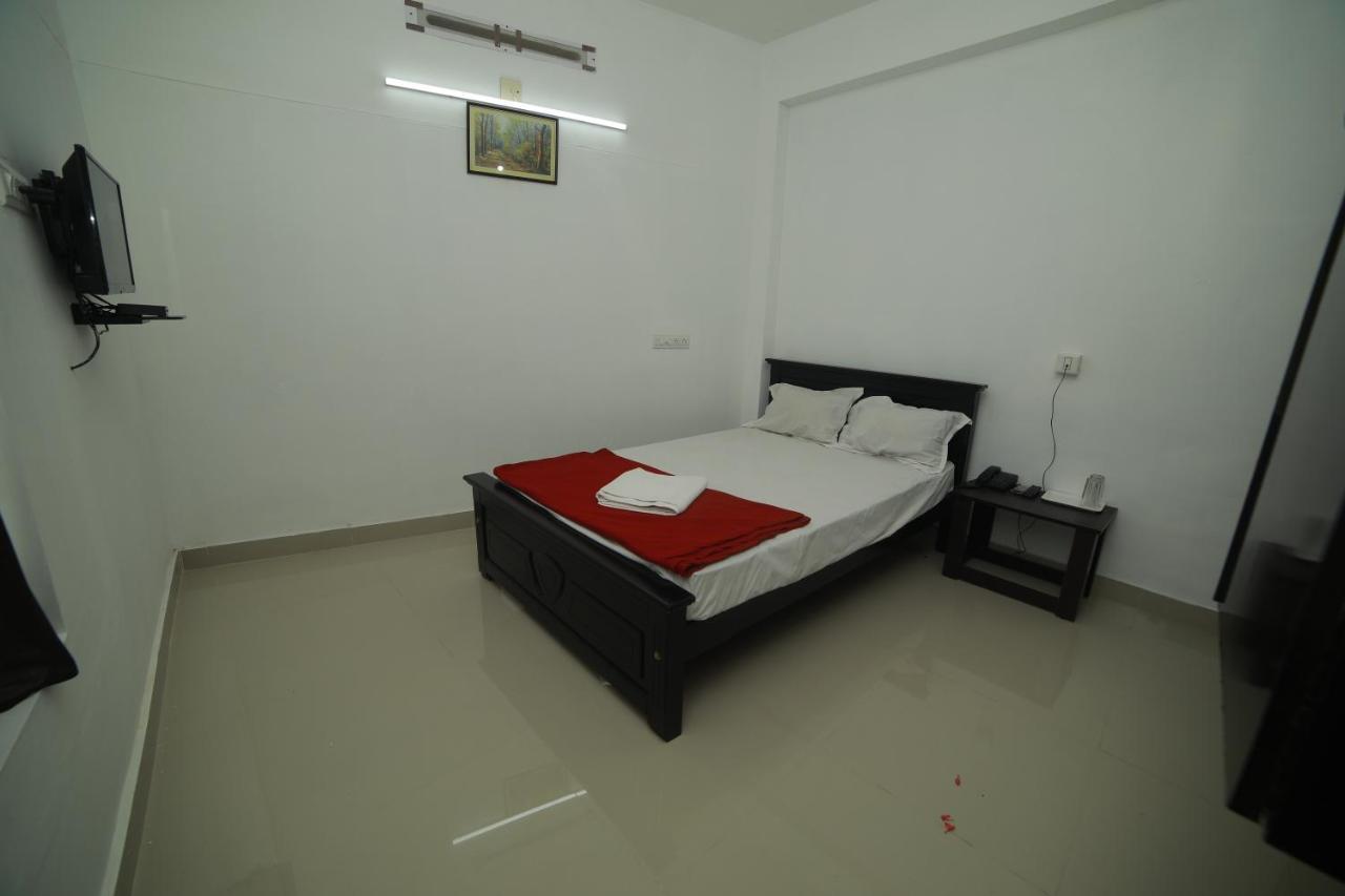 Meghna Residency Ξενοδοχείο Thiruvananthapuram Εξωτερικό φωτογραφία