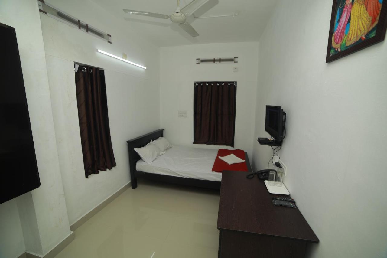 Meghna Residency Ξενοδοχείο Thiruvananthapuram Εξωτερικό φωτογραφία